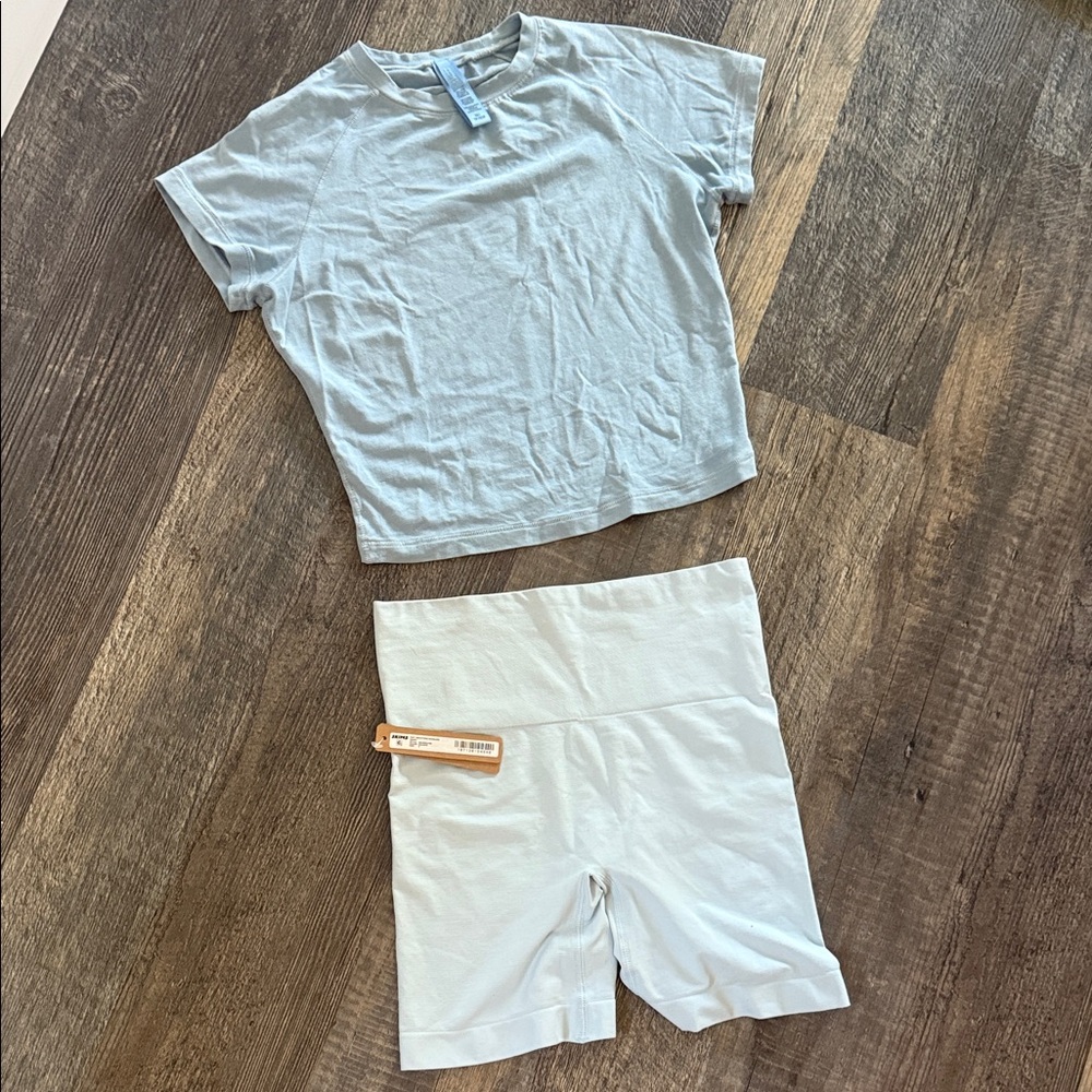 Skims Light Blue Set